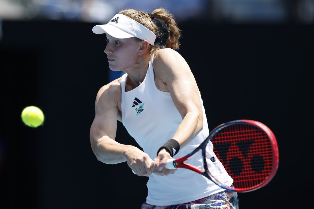 Surpriză la Australian Open 2023 » Iga Swiatek, liderul mondial, eliminată în optimi de jucătoarea de pe 25 WTA