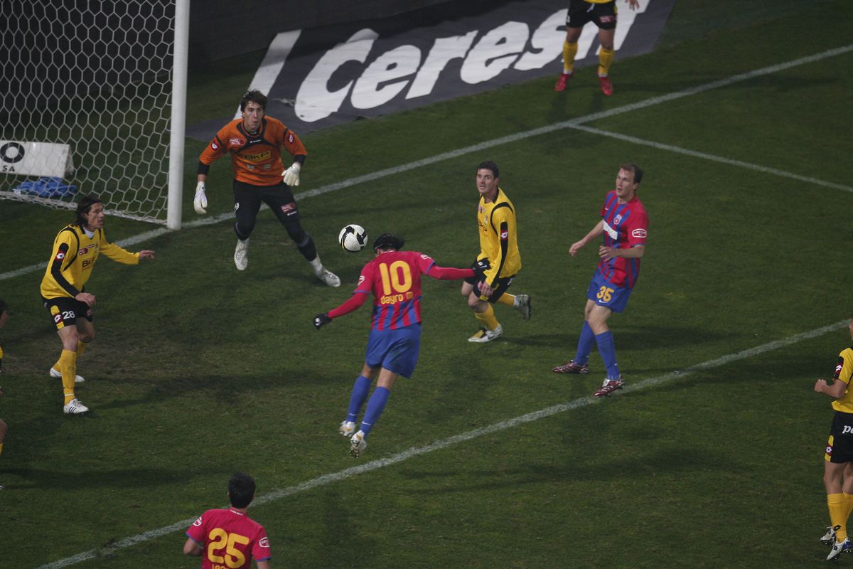 Fostul jucător de la FCSB a ajuns viral în țara natală » Afecțiunea de care suferă l-a transformat complet