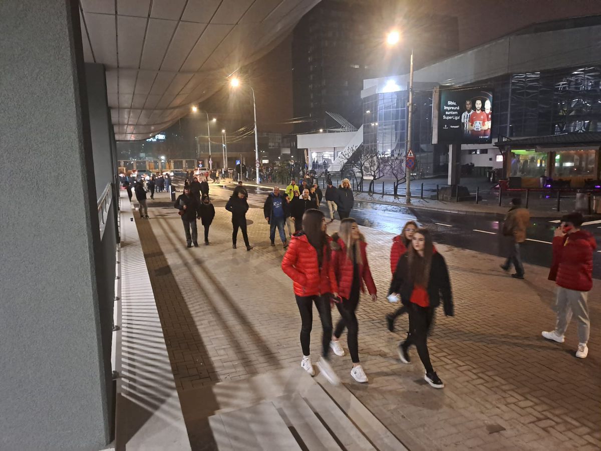 Becali o desconsideră pe Farul și anunță: „Îl cumpăr dacă termin peste CFR Cluj!”