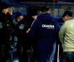 Imagini-șoc din Bănie! Mititelu Jr. a sărit la bătaie în afara stadionului, după FCU Craiova - UTA