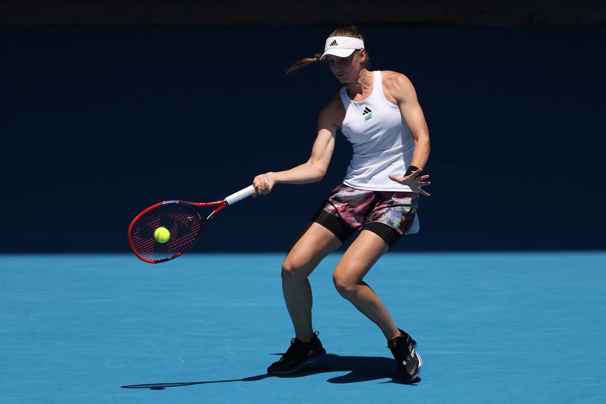 Surpriză la Australian Open 2023 » Iga Swiatek, liderul mondial, eliminată în optimi de jucătoarea de pe 25 WTA