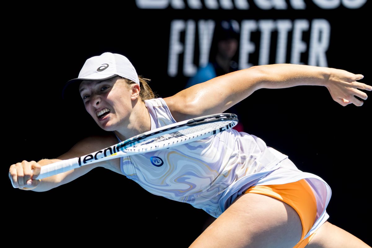 Surpriză la Australian Open 2023 » Iga Swiatek, liderul mondial, eliminată în optimi de jucătoarea de pe 25 WTA