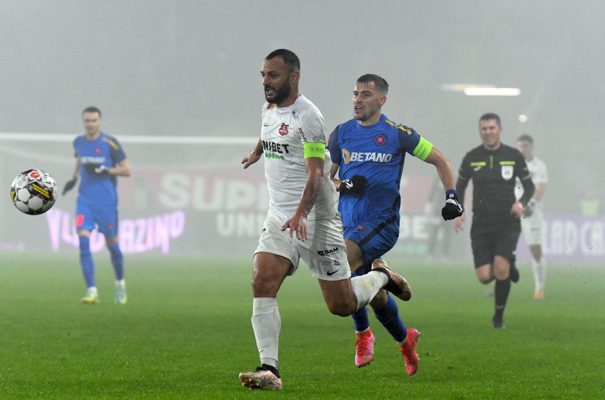 Fostul antrenor de la FCSB sare în apărarea lui Sorescu: „În niciun caz n-a fost slab! L-a scos din alte motive”