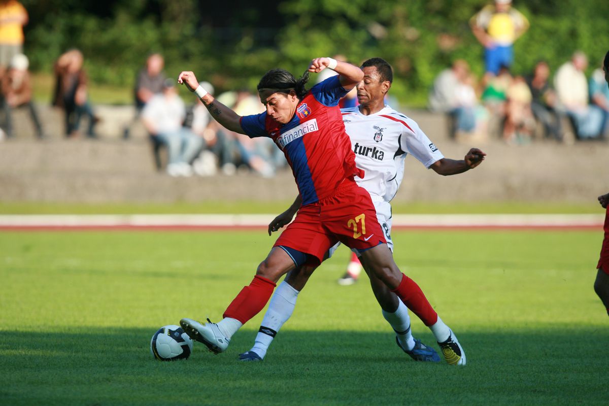 Fostul jucător de la FCSB a ajuns viral în țara natală » Afecțiunea de care suferă l-a transformat complet