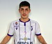 Florin Borța, în momentul în care a fost prezentat la FC Argeș