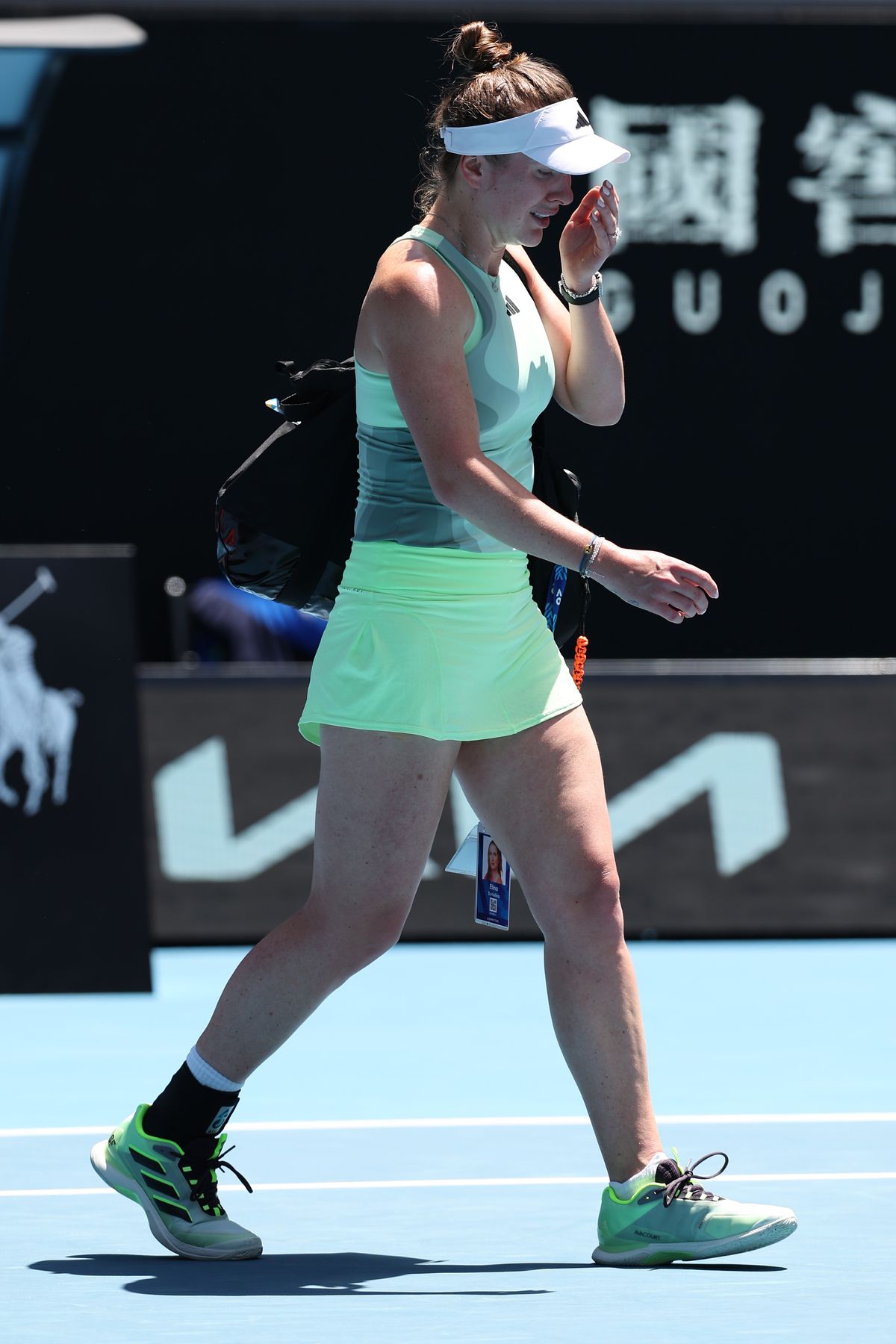 Elina Svitolina a ieșit în lacrimi de pe teren! S-a retras după doar trei game-uri în optimile Australian Open