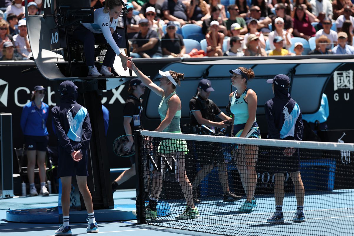 Elina Svitolina a ieșit în lacrimi de pe teren! S-a retras după doar trei game-uri în optimile Australian Open