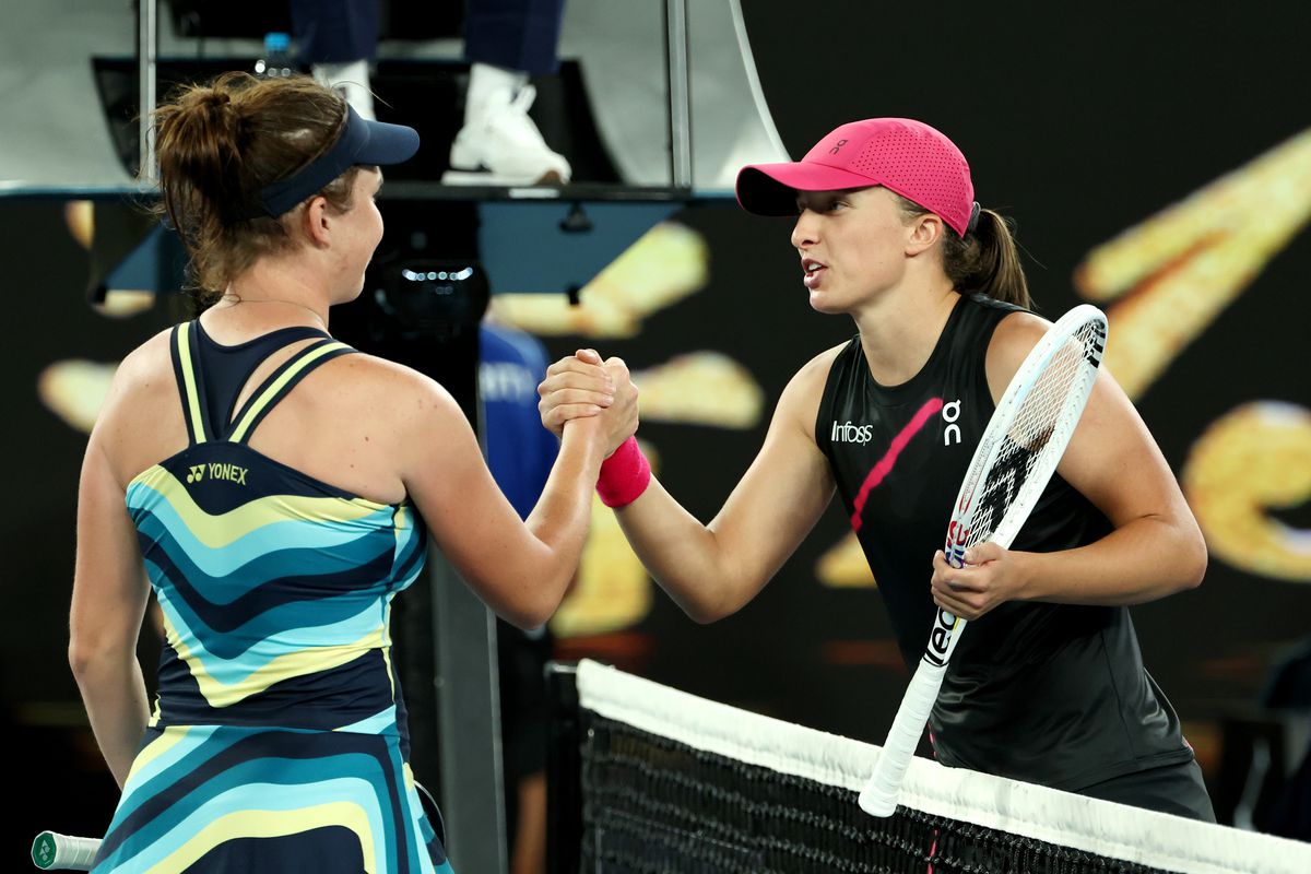 Linda Noskova și povestea ei, de la copil de mingi pentru părinții săi la succesul de la Australian Open