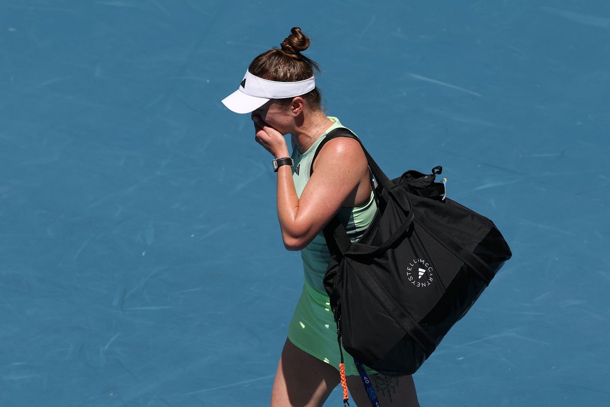 Elina Svitolina a ieșit în lacrimi de pe teren! S-a retras după doar trei game-uri în optimile Australian Open