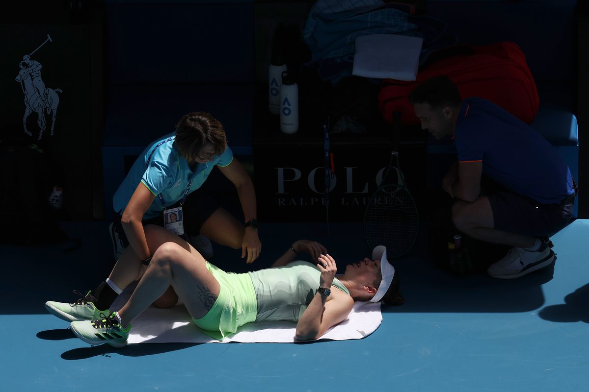 Elina Svitolina a ieșit în lacrimi de pe teren! S-a retras după doar trei game-uri în optimile Australian Open