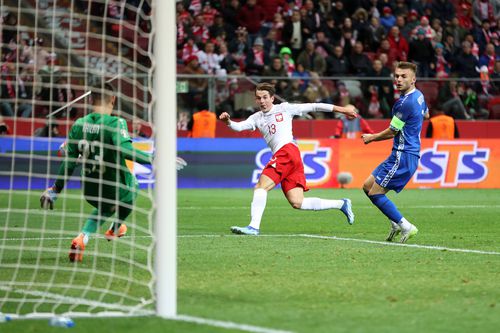 Railean a făcut meciuri mari împotriva Poloniei lui Lewandowski în preliminariile Euro 2024 / FOTO: Imago
