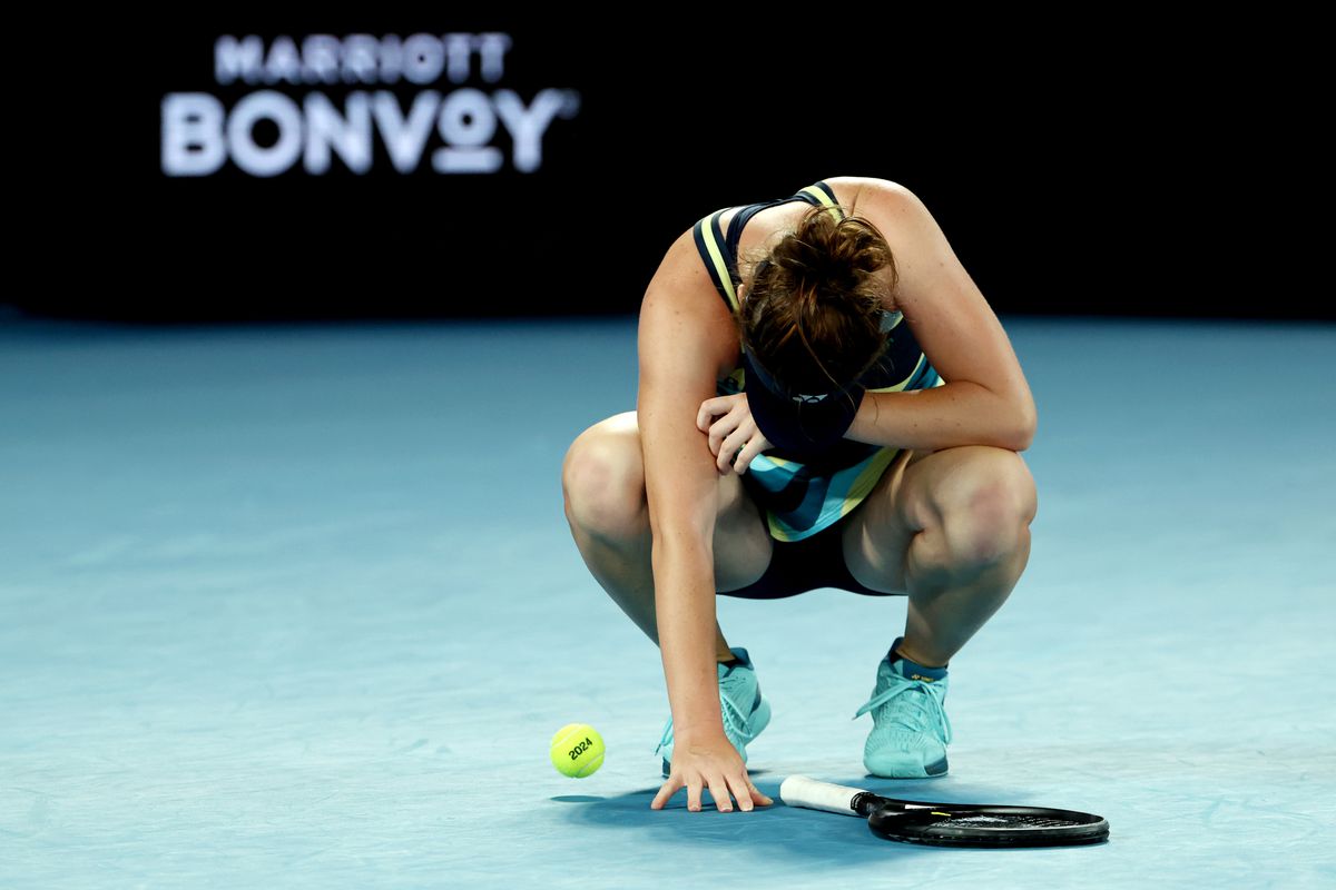 Linda Noskova și povestea ei, de la copil de mingi pentru părinții săi la succesul de la Australian Open