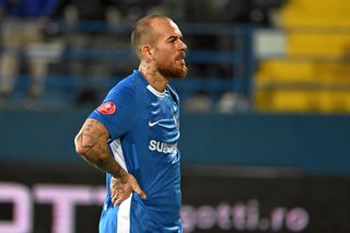 Denis Alibec îl sperie pe Gică Hagi: „Am simțit ceva la genunchi, o să fac un control”