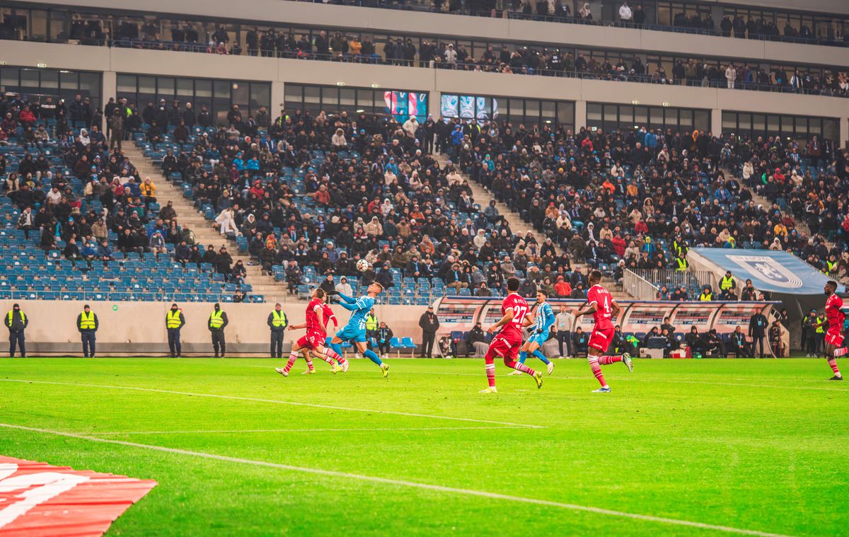 Matei Preda, puștiul din Pitești care a fotografiat la meciul Craiova - Dinamo