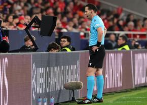 Și olandeziii îl critică pe Makkelie: „A înfuriat o întreagă Românie, anulând penaltyul pentru un henț evident!”