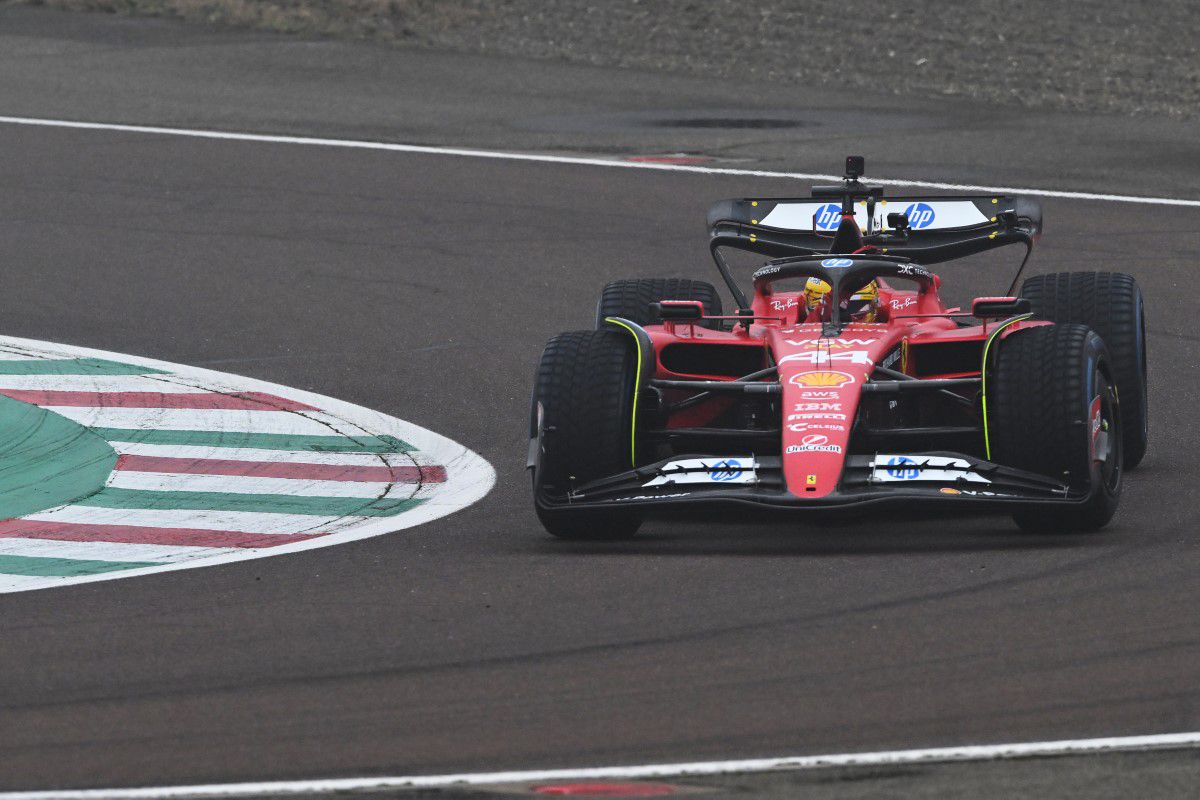 N-a început sezonul, dar Lewis Hamilton și-a bușit Ferrariul. Toate informațiile despre accidentul de astăzi