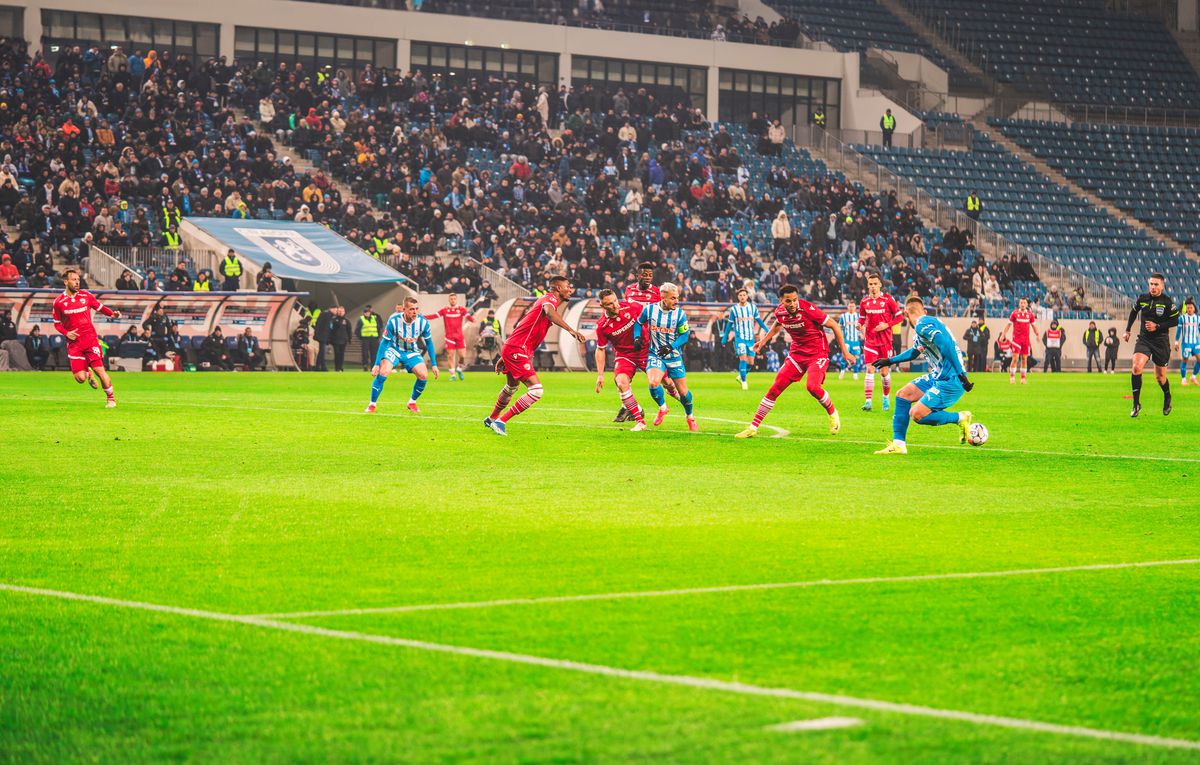 Matei Preda, puștiul din Pitești care a fotografiat la meciul Craiova - Dinamo