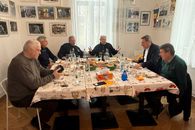 Masa tot mai mică » GSP i-a găsit pe greii din handbalul românesc, la câteva ore după moartea lui Cornel Oțelea! Obiceiul neștiut pe care îl au: „Săptămânal, în ultimii 10 ani”