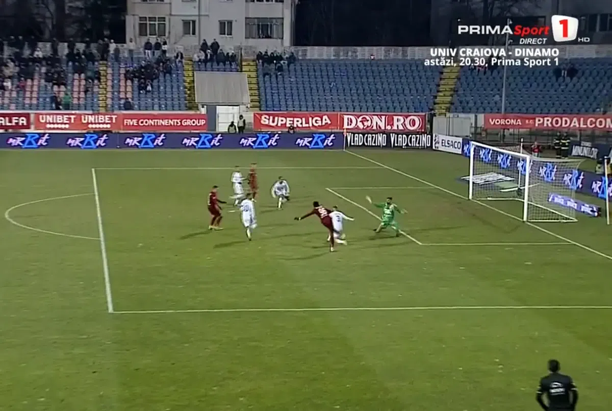 Kyros Vassaras a analizat deciziile de arbitraj care au încins ultima etapă și a dat VERDICTUL: „VAR-ul ar fi trebuit să intervină. Penalty fără cartonaș”