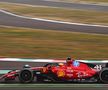 Lewis Hamilton, pentru prima dată la volanul unui Ferrari! Imagini spectaculoase: s-au urcat pe deal și au scos binoclurile pentru a urmări un debut istoric