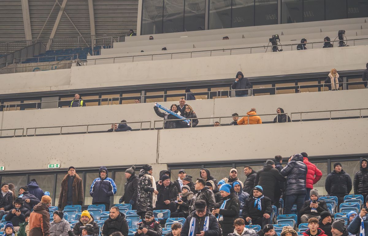 Matei Preda, puștiul din Pitești care a fotografiat la meciul Craiova - Dinamo