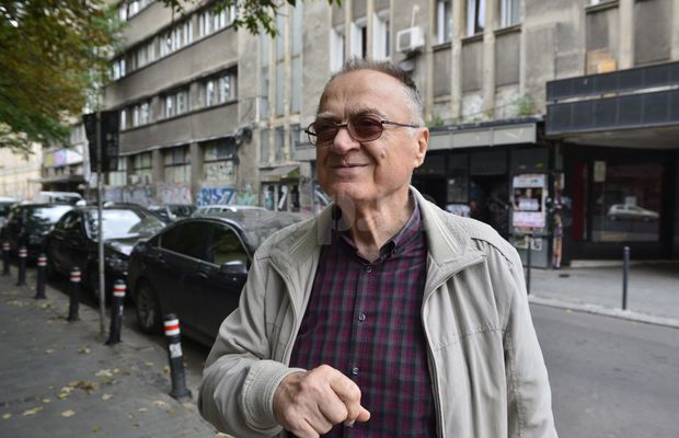 Klaus Iohannis l-a decorat post-mortem pe Cornel Oțelea