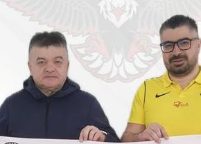 Numire ciudată în Liga 2! Echipa e pe marginea prăpastiei, dar a adus un antrenor străin care n-a mai activat din 2022