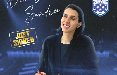 Denisa Șandru pleacă de la Rapid și a fost prezentată la rivala giuleștencelor