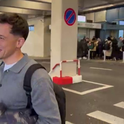 Olimpiu Moruțan a sosit în România și va semna cu Rapid. Captură: DigiSport