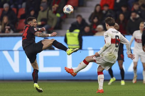 Aleix Garcia (stânga) este dorit de la Atletico Madrid / Foto: Imago