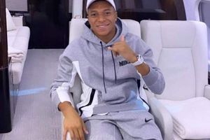 Cât plătește Kylian Mbappe pentru un avion privat!