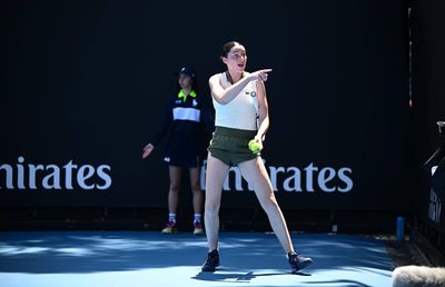 Scene ireale la Australian Open » Jucătoarea l-a alungat pe antrenor din arenă: „Cum poți să-mi spui să fac asta?!”