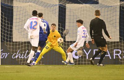 Șah-mat la Zagreb » Erorile majore în defensiva celor de la FCSB au continuat și în repriza secundă