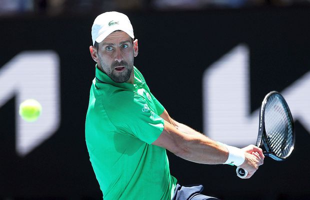 Novak Djokovic a mai trecut un tur la Australian Open și este la o victorie de o bornă istorică!