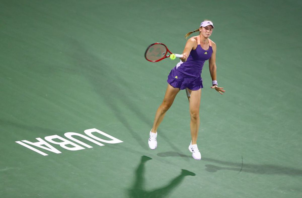 SIMONA HALEP - ELENA RYBAKINA 3-6, 6-3, 7-6(5) // VIDEO De aici a început revenirea Simonei: schimbul care a exasperat-o pe Rybakina