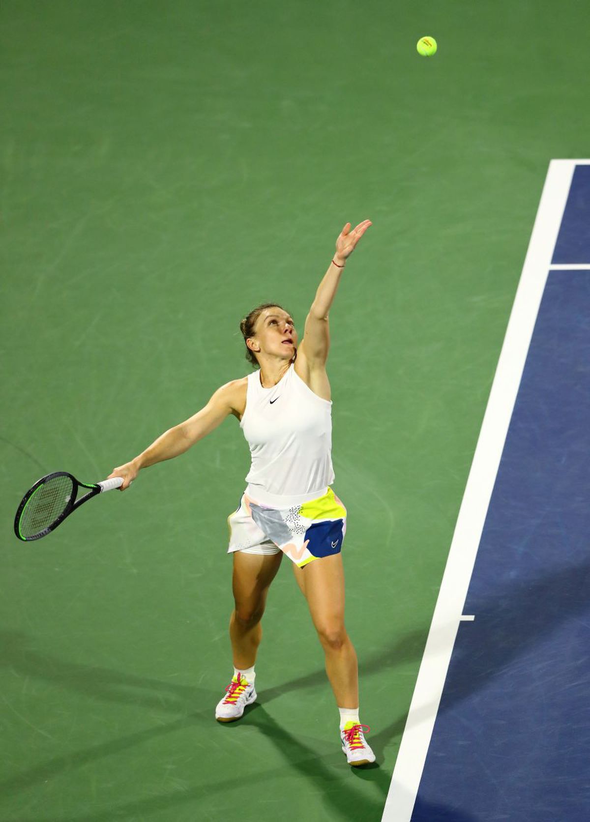 SIMONA HALEP - ELENA RYBAKINA 3-6, 6-3, 7-6(5) // Discursul mobilizator al lui Artemon Apostu-Efremov: „Cine e cea mai bună la gestionat chestiile astea?”
