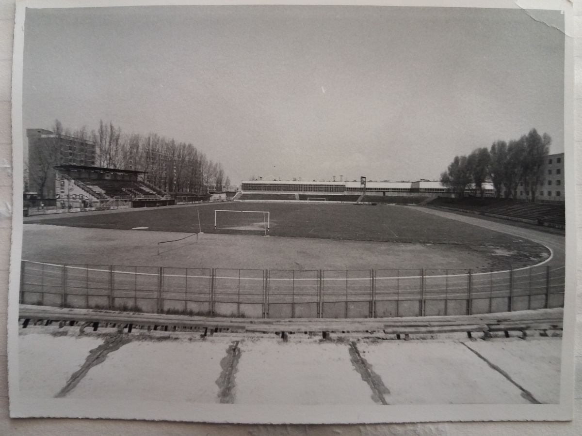 Hipermarketuri peste umbra lui Di Stefano