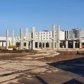 Pe locul vechiului stadion „Tractorul” a început să se ridice scheletul viitorului magazin „Kaufland”