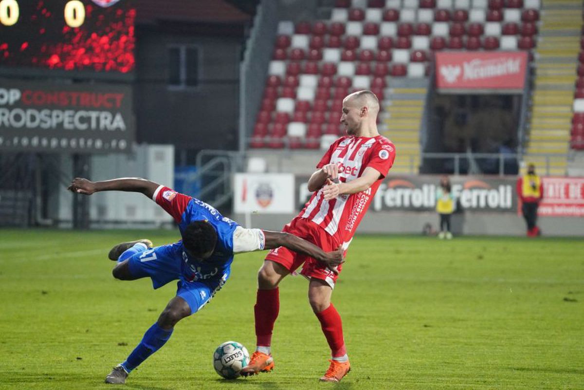 UTA, iertată de un penalty cu FC Botoșani » Verdictul specialistului: „Trebuia sancționat”