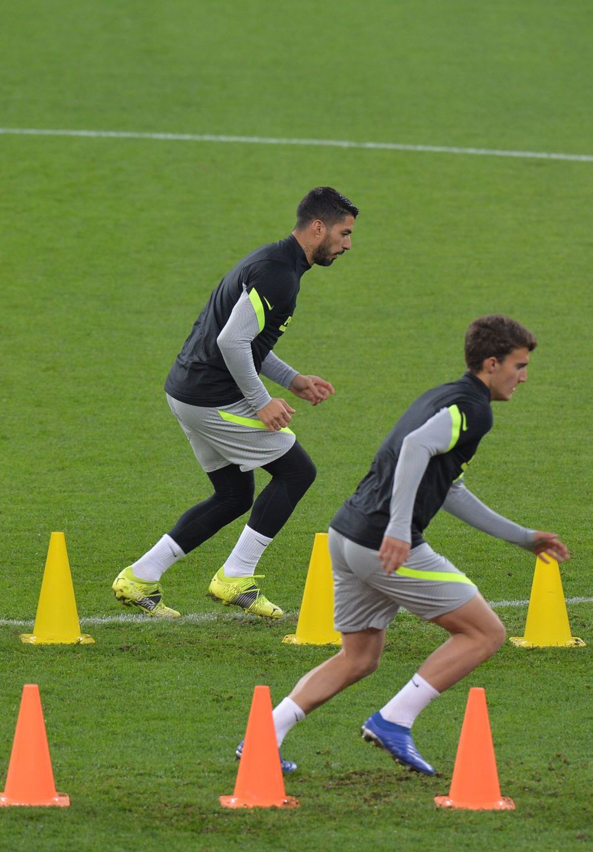 Distracție la antrenamentul lui Atletico Madrid pe Arena Națională + Ce a cerut Chelsea la hotel