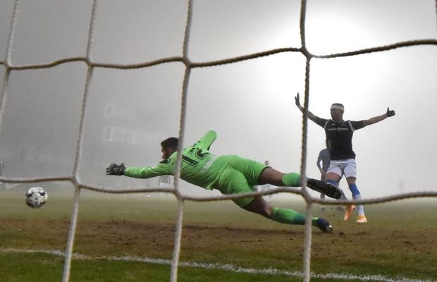 Viitorul - Poli Iași nu se mai joacă nici azi din cauza ceții! Meciul va fi reprogramat