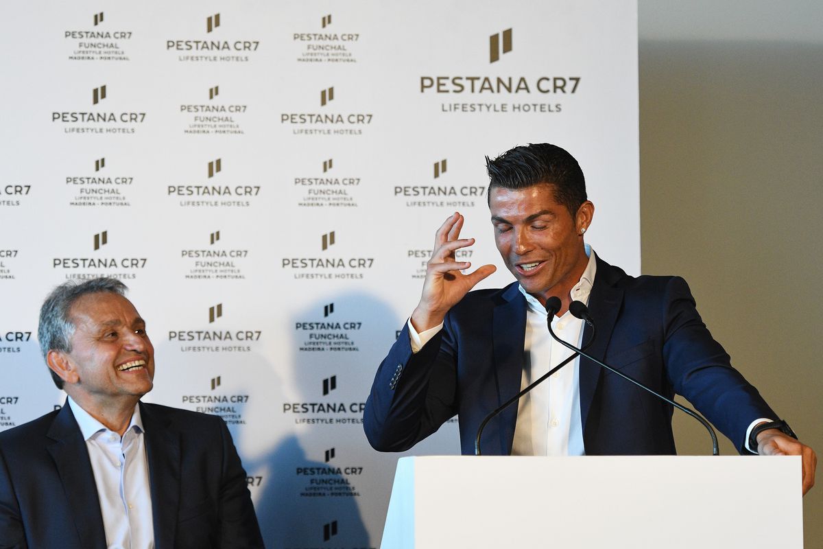 Cum arată vila din Madeira a lui Cristiano Ronaldo » Starul de la Manchester United a cheltuit o sumă impresionată pentru casa visurilor