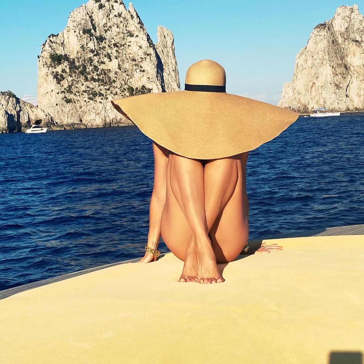 Ilary Blasi îi cere lui Totti o sumă incredibilă! Fostul star de la AS Roma, amenințat cu dezvăluiri incendiare