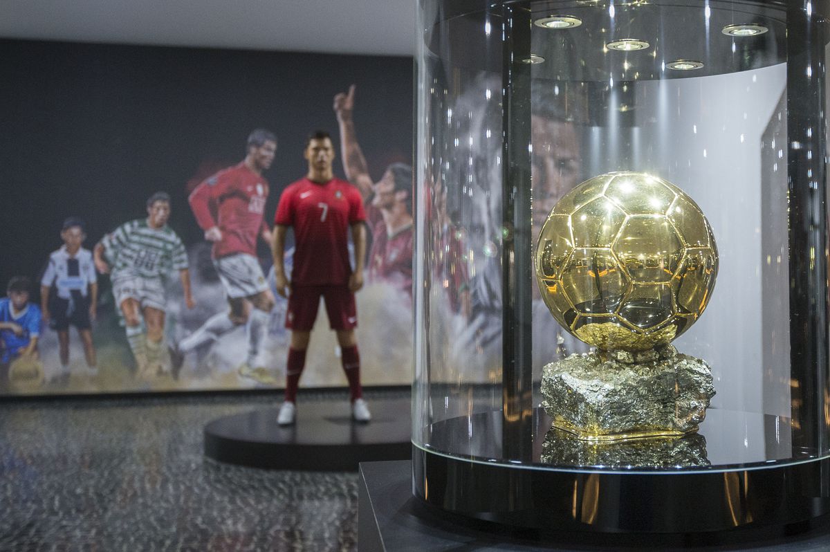Cum arată vila din Madeira a lui Cristiano Ronaldo » Starul de la Manchester United a cheltuit o sumă impresionată pentru casa visurilor