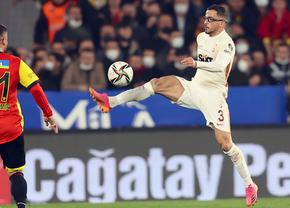 Colegul românilor de la Galatasaray s-a întors pe teren după 11 operații și 423 de zile