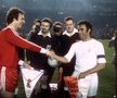 Franz Beckenbauer (FC Bayern München) și Amaro Amancio (Real Madrid), 1976. Foto: Imago Images