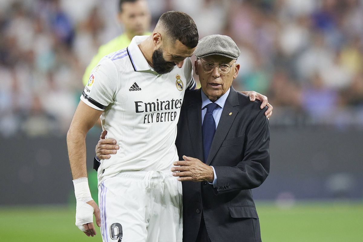 E oficial: Karim Benzema pleacă de la Real Madrid