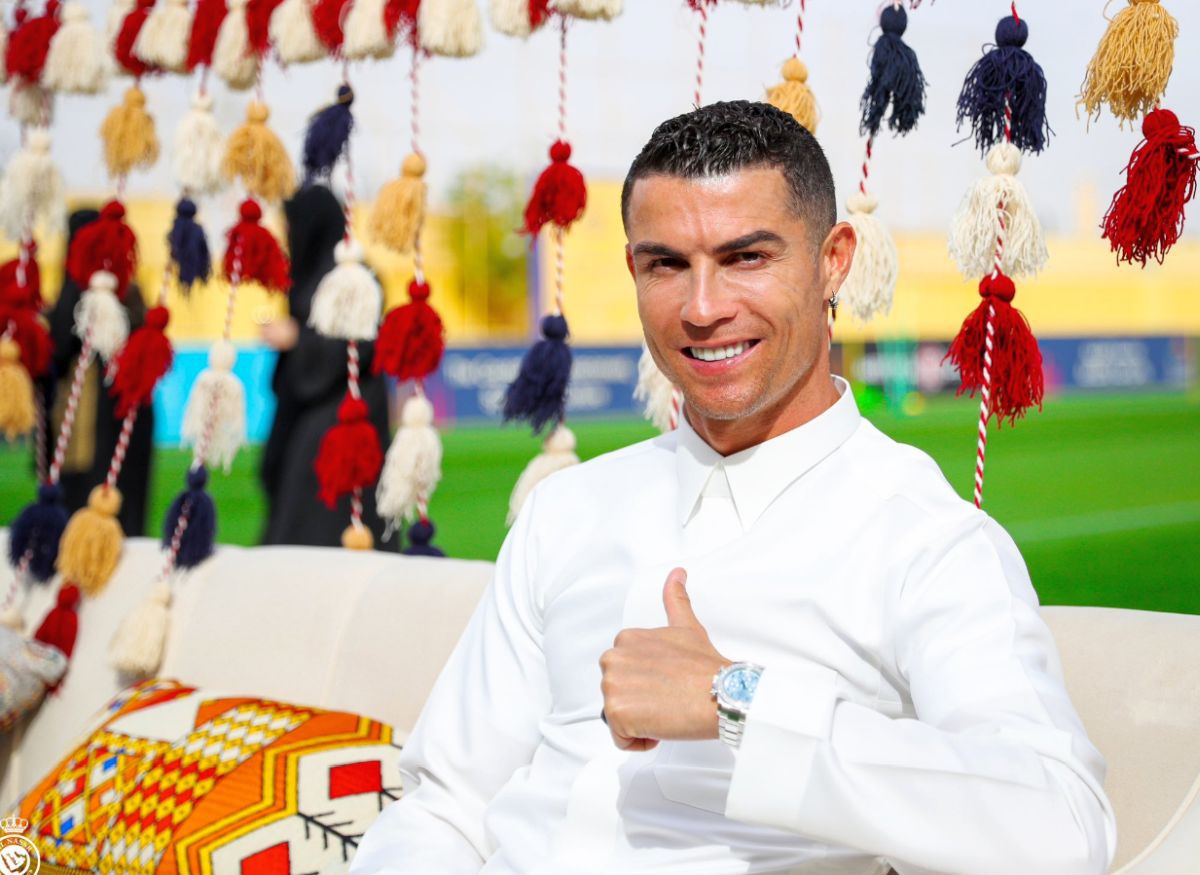 Sabia lui Cristiano » Imagini speciale din Arabia Saudită: Ronaldo, așa cum nu l-ai văzut niciodată