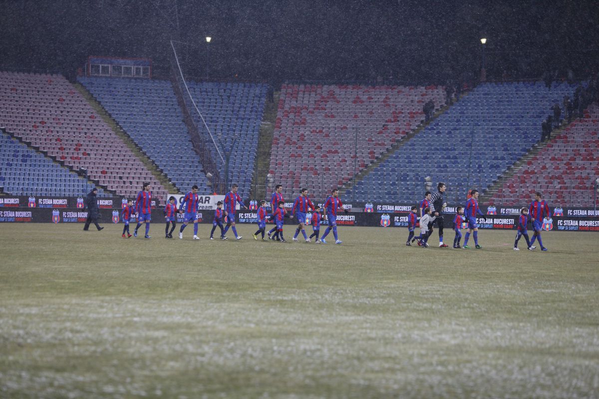 FCSB - FC Brașov 0-3 / 6 martie 2011