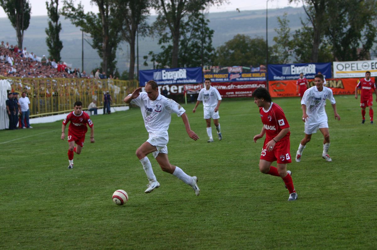 „A fost ca la români!” » Culisele meciului în care CFR Cluj a pus-o la respect pe Dinamo